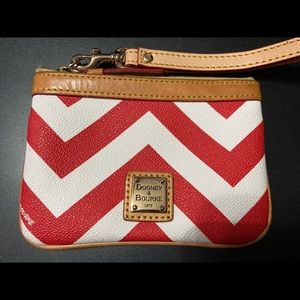 DOONEY & BOURKE Red White Chevron Stripe Zip Wristlet Natural Leather Trim
